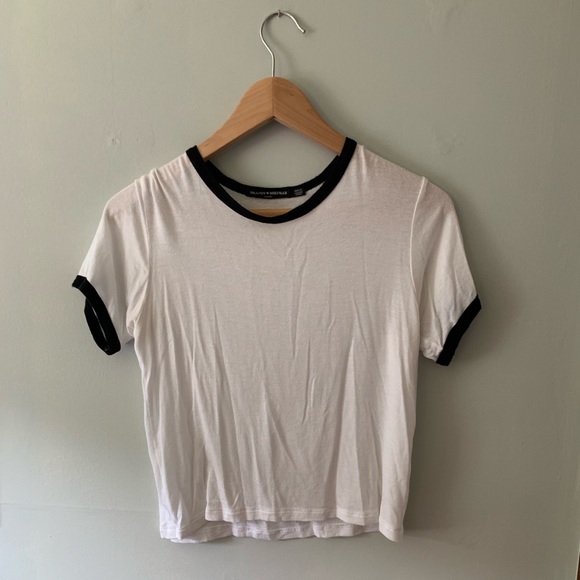 cropped tee - Picture 2 of 2